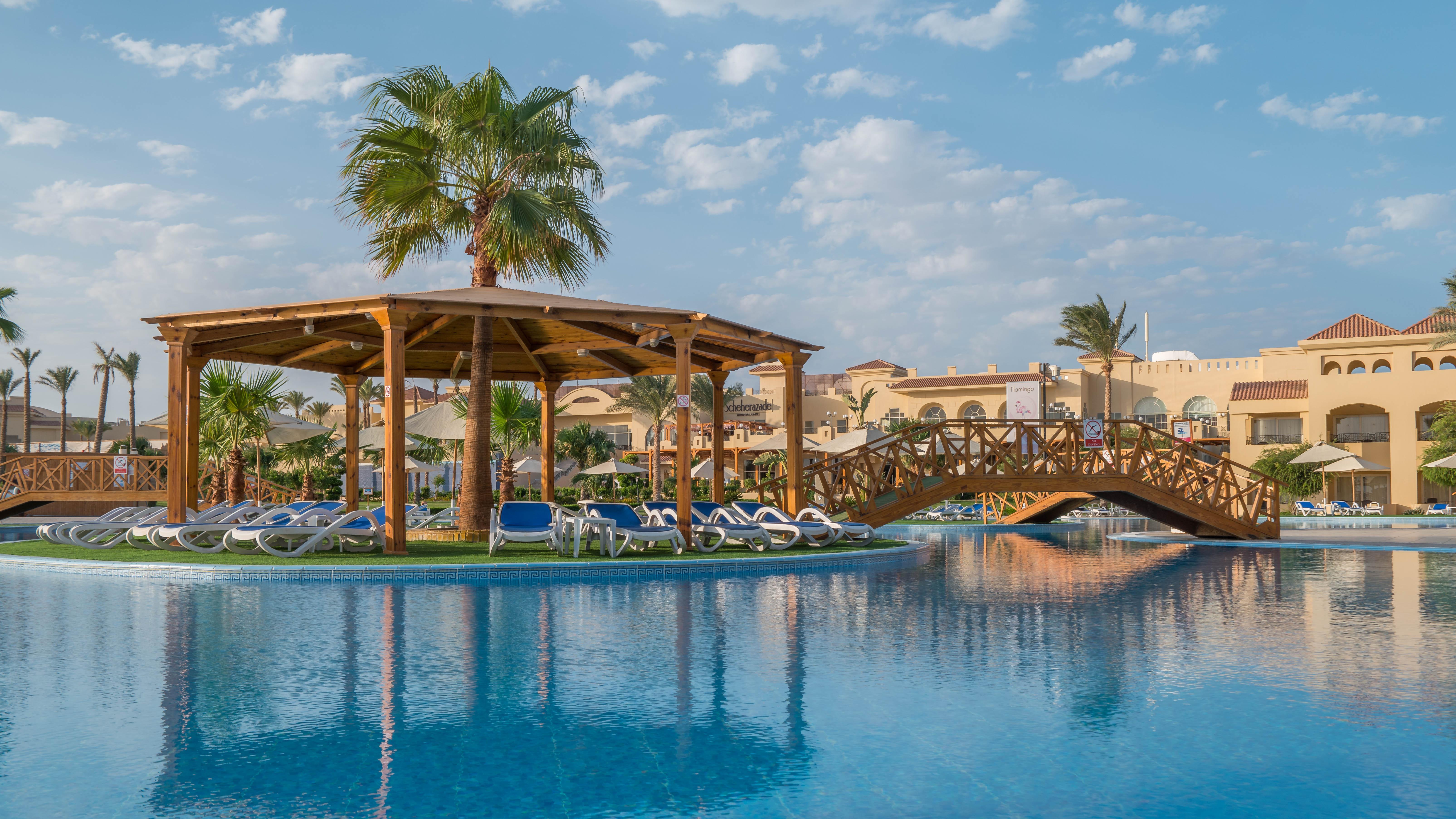Cleopatra Luxury Beach Resort Makadi Bay - Adults Only Hurghada Exterior photo