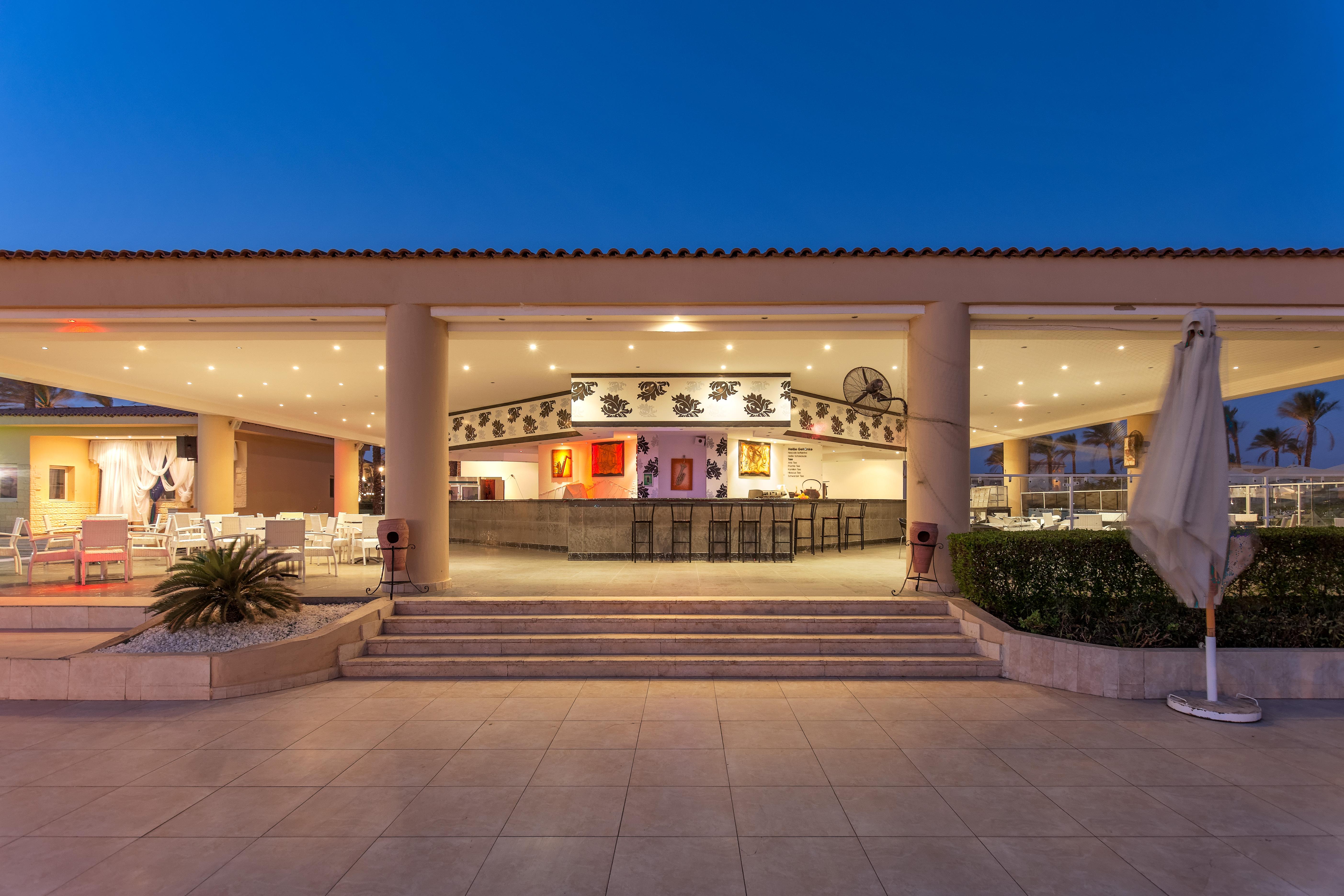 Cleopatra Luxury Beach Resort Makadi Bay - Adults Only Hurghada Exterior photo