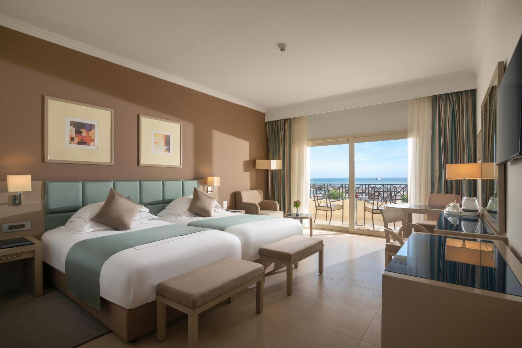 Cleopatra Luxury Beach Resort Makadi Bay - Adults Only Hurghada Room photo